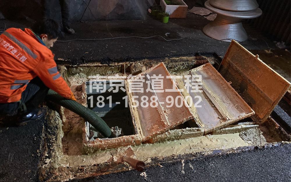 276市政饭店隔油池清理
