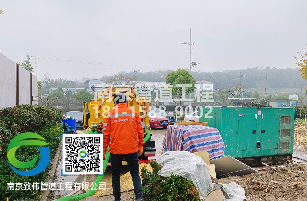 市政售楼部抽粪